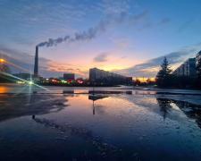 Погодинні графіки відключень - коли та скільки не буде світла в Запоріжжі 17 січня