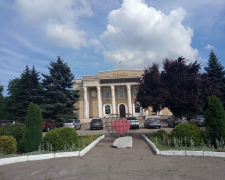 Театр молоді у Запоріжжі, фото Світлани Олійник