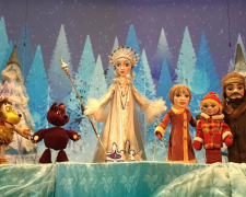 У запорізькому театрі ляльок почнуться зимові свята - що покажуть у грудні