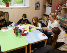 Живе спілкування, нові друзі та творчість — у Запоріжжі запрацював «Клуб успішних підлітків»