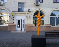 В Запоріжжі стартували заняття безоплатних курсів з вивчення української мови «Ї, тут навчають українською», які проводяться у міських бібліотеках з оновленими просторами. Фото Світлани Олійник