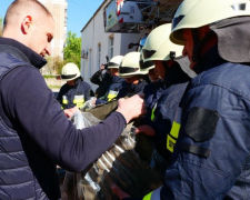 Запорізькі рятувальники та бойові медики отримали засоби захисту