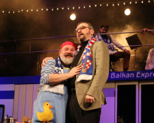 "Ми взяли п'єсу, яка дуже популярна в Європі": у запорізькому театрі покажуть комедію про кохання на трьох