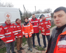 Командир запорізького загону разом з волонтерами допомагають вижити мешканцям нескорених міст