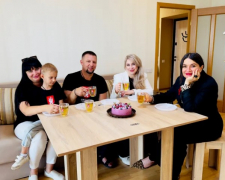 Захисник Маріуполя Сергій Золотарьов отримав ключі від власної квартири за програмою &quot;Вдома&quot;
