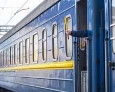 Із Запоріжжя на захід України можна дістатися лише одним поїздом
