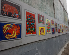 На запорізькій багатоповерхівці стало ще більше фантастичних звірів - фото