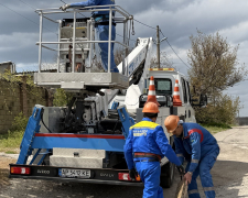 Відновлювальні роботи в Запорізькому районі. Фото: Запоріжжяобленерго