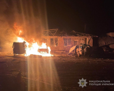 Безпілотником вдарили по магазину на Запоріжжі — жінка опинилася у лікарні (фото)