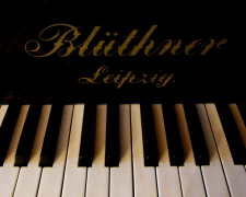  зруйнованій квартирі в Запоріжжі виявили обгорілий рояль, фото: ілюстративне 