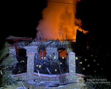 Майже 800 ударів по Запорізькій області: поранені, пожежі та десятки зруйнованих об’єктів (фото, відео)