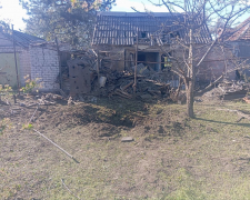 Екологи зафіксували наслідки обстрілу в Шевченківському районі Запоріжжя: забруднення ґрунтів і руйнування