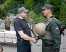 Міністр внутрішніх справ вручив нагороди захисникам Запорізького краю