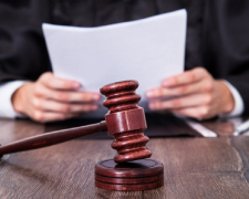 У Запоріжжі 20-річний студент зґвалтував школярку в парку - подробиці
