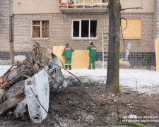 Росіяни атакували Запоріжжя в новорічну ніч — першочергові роботи з ліквідації наслідків удару завершені (фото)