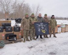 "Сталевий фронт" Ріната Ахметова передав 157-й бригаді великі дрони та системи протидії шахедам