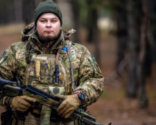 Від солдата до Героя - офіцер із Запоріжжя боронив позицію з побратимом майже три тижні (відео)