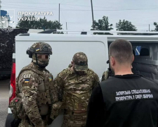 У Запорізькій області військовослужбовець ЗСУ обіцяв організувати втечу маршрут до Молдови