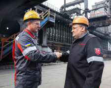 Група Метінвест оголосила про підвищення заробітних плат працівникам українських підприємств.