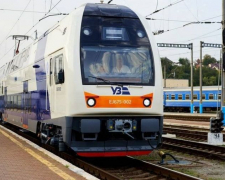 Із Запоріжжя щодня курсує потяг з евакуаційними вагонами до Львова - хто може безкоштовно ним скористатися