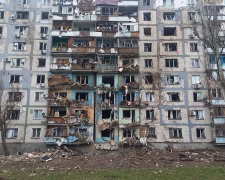 &quot;Винесло&quot; вікна та балкони - як виглядають запорізькі багатоповерхівки, що постраждали від ракетних ударів (відео)