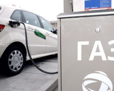 Ліцензійна плутанина на АЗС: у Запоріжжі викрили махінації з продажем пального