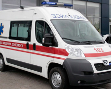 Повернули життя за лічені хвилини — у Запоріжжі медики екстреної допомоги врятували чоловіка