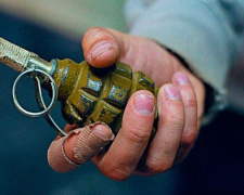 У Запорізькій області двір колаборантки закидали гранатами — зрадниця в лікарні