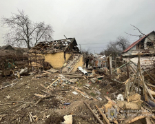 Ворожий КАБ влучив у приватний будинок у Запорізькому районі - загинула людина, кількість поранених збільшилась