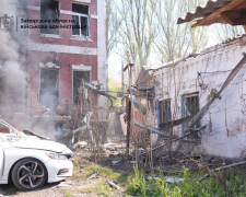 Безпілотники вдарили по трьох районах Запоріжжя: росіяни атакували житлові квартали, є поранені (фото, відео)