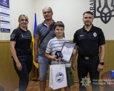 На Запоріжжі дитина помітила у водоймі зброю та повідомила дорослим, фото: Нацполіція Запорізької області 