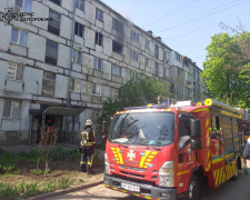 Винесли на вулицю та передали лікарям - мешканка Запоріжжя ледь не загинула через куріння на дивані