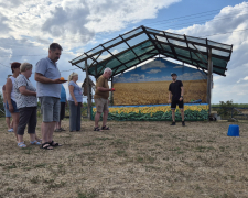 Ретрит для ветеранів - захисники та їхні родини пройшли фізичну й арттерапевтичну реабілітацію під Запоріжжям