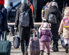 В Запорізькій області триває евакуація сімей з дітьми - на яку допомогу можуть розраховувати такі родини