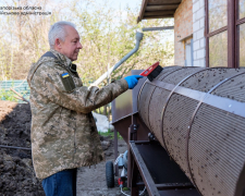 Запорізький ветеран отримав грант на виробництво екологічних добрив, фото: ЗОДА