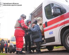 Ворог атакував Запоріжжя: є поранені, пошкоджені житлові будинки (фото)