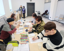 Між надією і болем: у Запоріжжі запрацювали групи підтримки для батьків зниклих безвісти (фото)