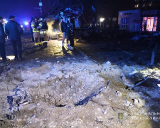 Вночі ворог ударив авіабомбою по запорізькому ринку, п&#039;ятеро людей загинули - що ще відомо про наслідки атаки (фото, відео)