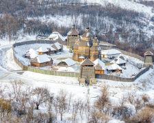 Акція «Таємний Санта для тваринок» стартувала на Хортиці — у Запоріжжі збирають подарунки для котів і собак