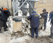 Попри обстріли і негоду: за січень запорізькі енергетики повернули світло майже 350 тисячам споживачів