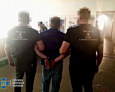 У Запоріжжі працівники комунальних підприємств міськради продавали дозволи, яки мали надавати безкоштовно 