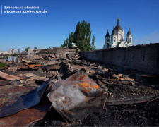 У Запоріжжі після нічної атаки БпЛА пошкоджені університет, багатоповерхівки та приватні будинки.