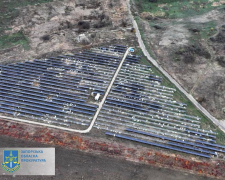 Прямо з зони бойових дій - на Запоріжжі зловмисники вкрали 350 сонячних панелей