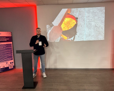 Запорізький енергетик та випускник Метінвест Політехніки представив власний цифровий проєкт на міжнародній конференції в Дніпрі