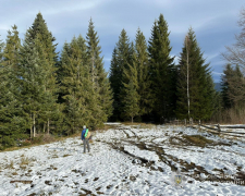 Продавав маршрути: правоохоронці викрили мешканця Запоріжжя, який організував схему втечі за кордон