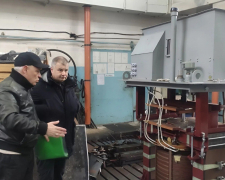 Як запорізькі енергетики швидко відновлюють електропостачання після обстрілів, фото: АТ "Запоріжжяобленерго"