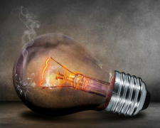 Коли та де вимкнуть світло у Запоріжжі - повний графік на 3 лютого