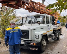Ігнорують обмеження — у Запорізькій області підприємства не зменшують споживання електроенергії