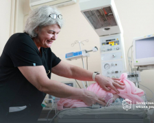 1 жовтня в Запоріжжі побільшало на двох маленьких містян.