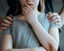 У селі Запорізької області російські військові зґвалтували жінку